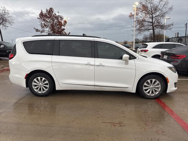 used 2017 Chrysler Pacifica car, priced at $10,991