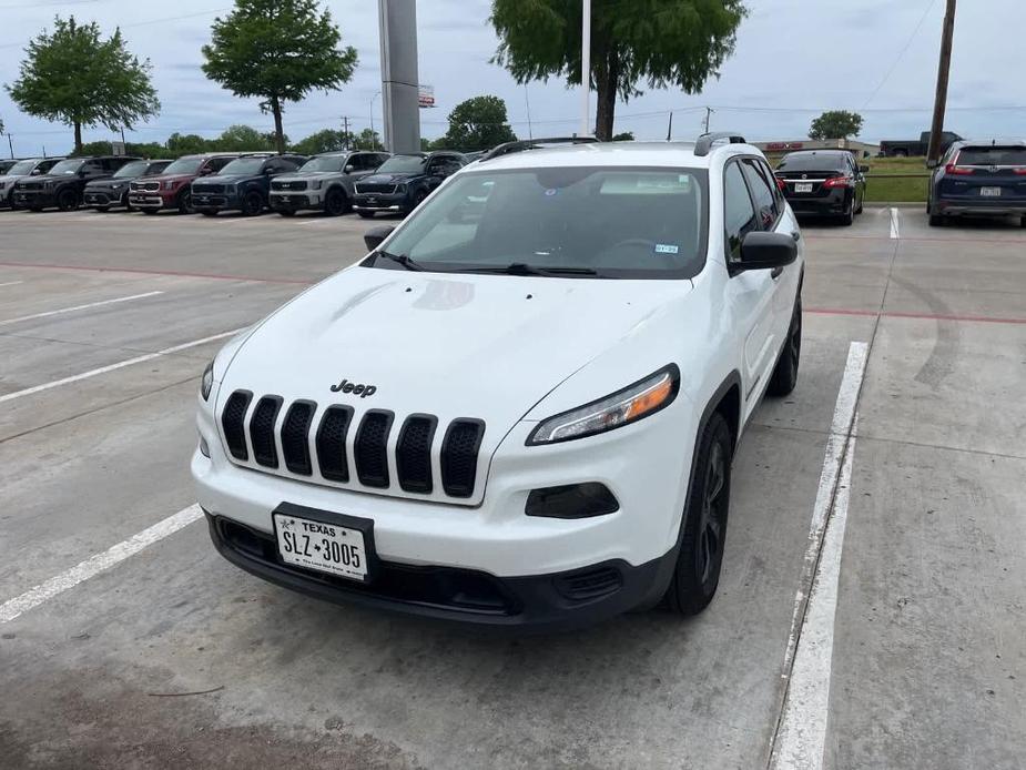 used 2016 Jeep Cherokee car, priced at $14,991