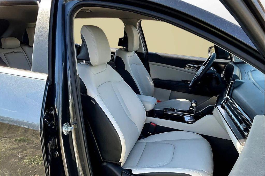 used 2023 Kia Sportage car, priced at $22,981