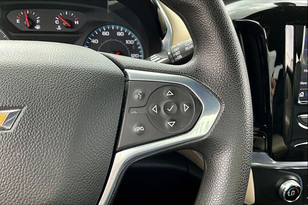 used 2022 Chevrolet Traverse car, priced at $21,991