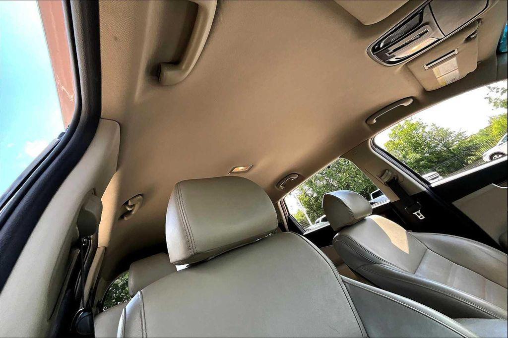 used 2018 Kia Sorento car, priced at $13,992