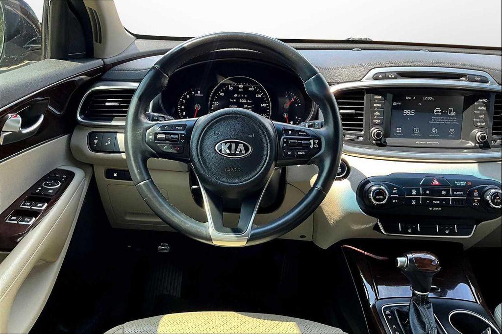 used 2018 Kia Sorento car, priced at $13,992