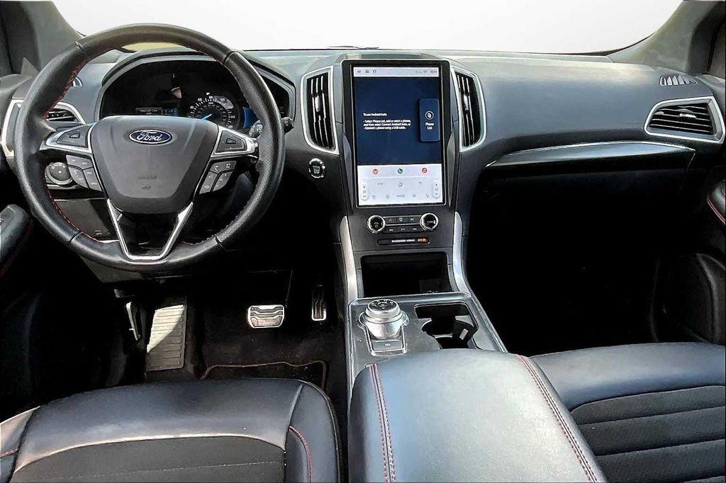 used 2024 Ford Edge car, priced at $28,250