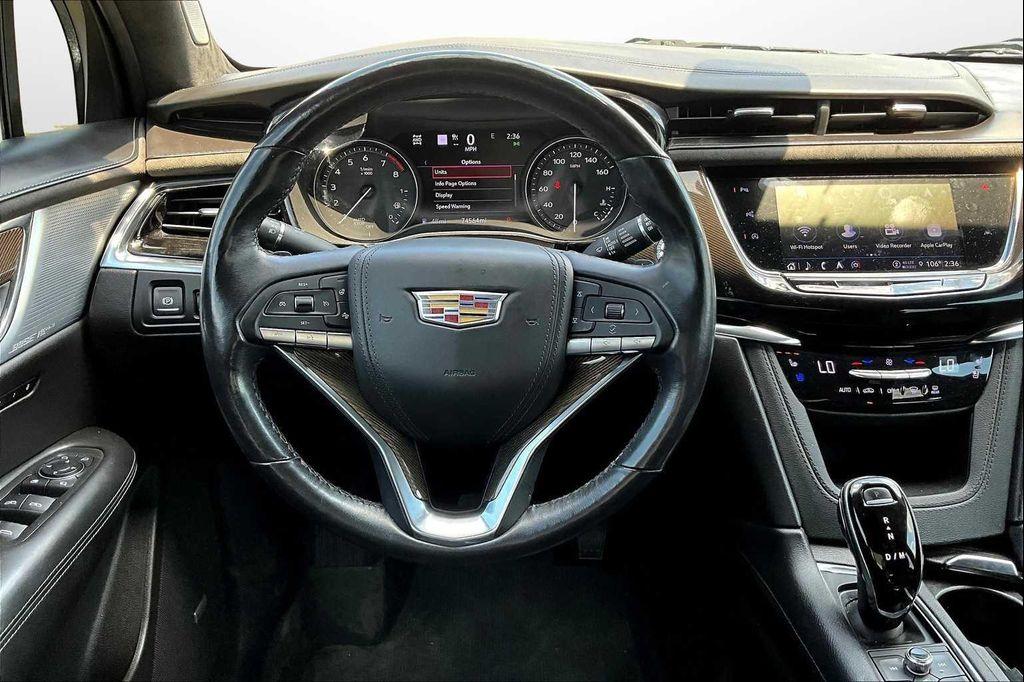 used 2021 Cadillac XT6 car, priced at $28,991