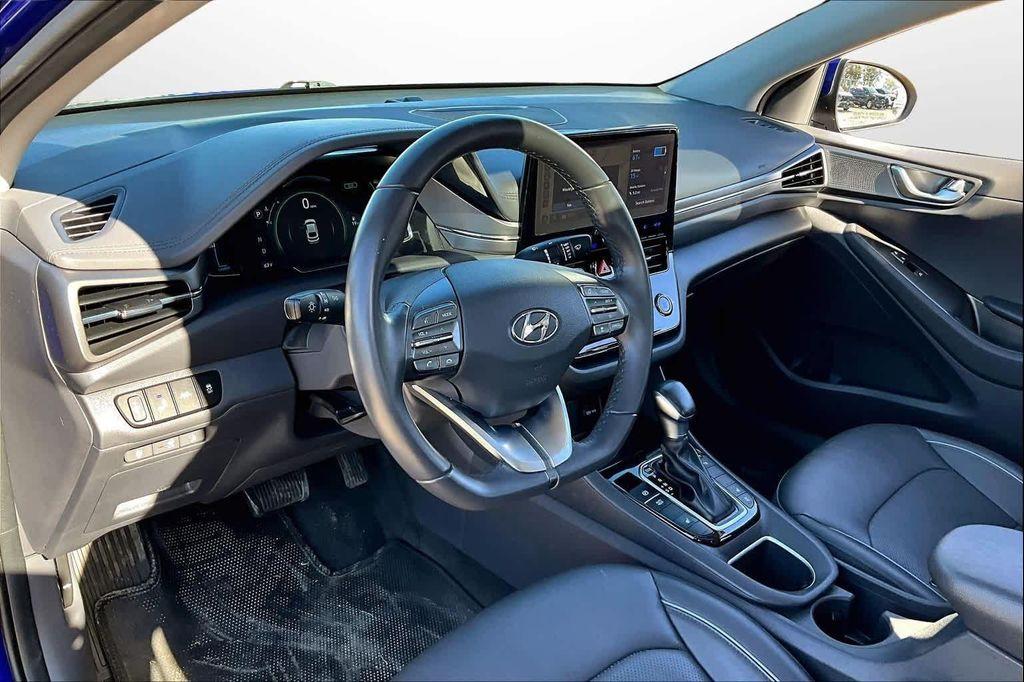 used 2020 Hyundai Ioniq Plug-In Hybrid car, priced at $15,596
