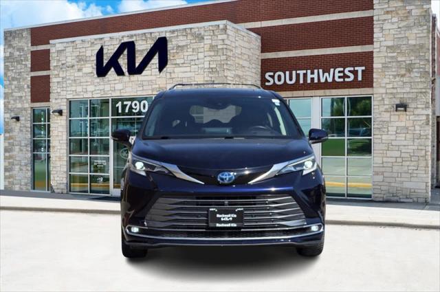 used 2021 Toyota Sienna car, priced at $46,294