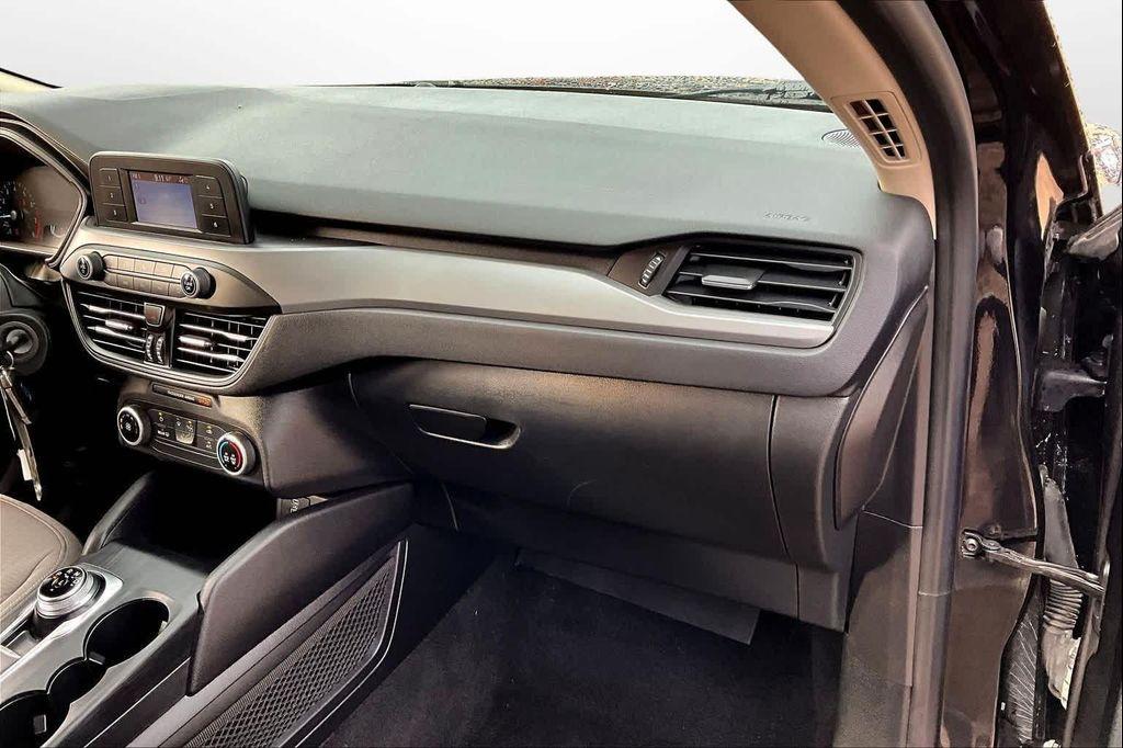 used 2020 Ford Escape car, priced at $16,492