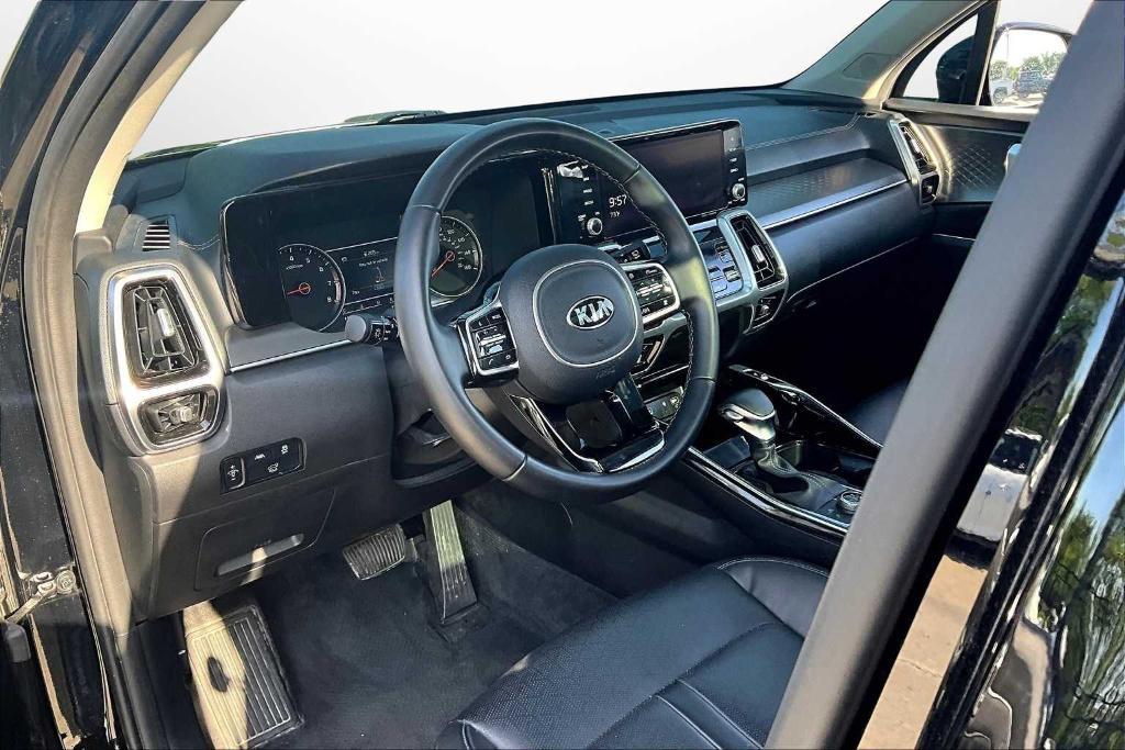 used 2021 Kia Sorento car, priced at $27,992