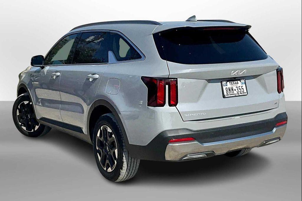 used 2024 Kia Sorento car, priced at $29,991