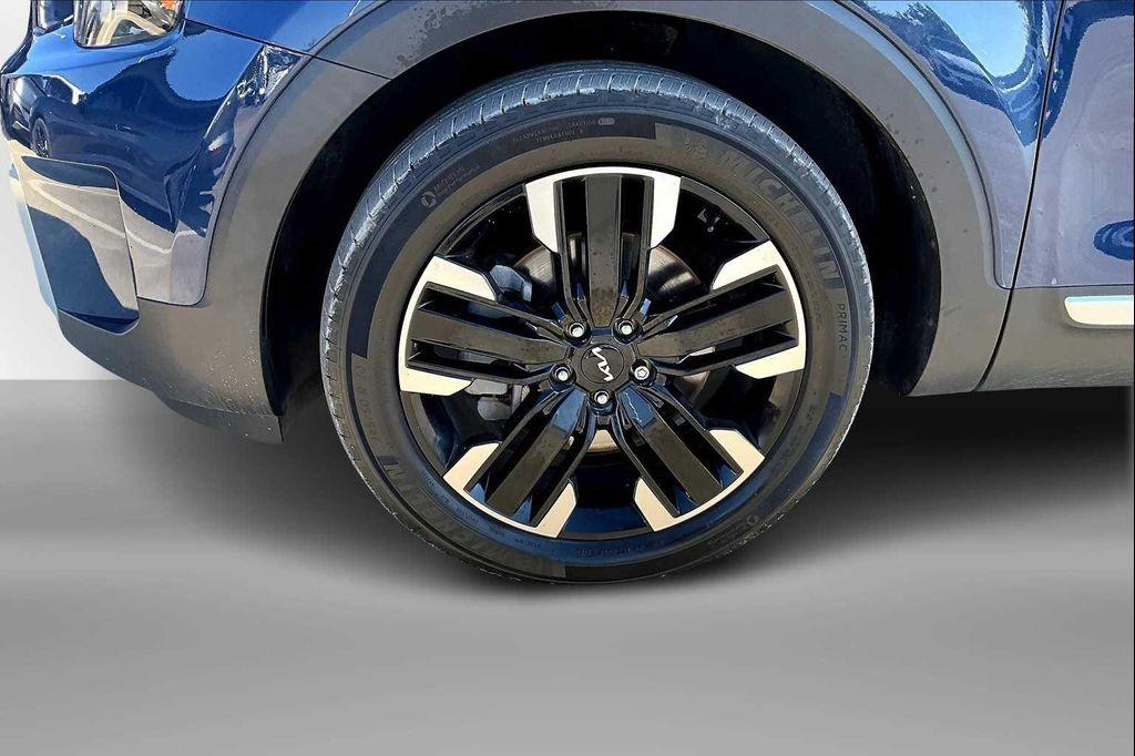 used 2024 Kia Telluride car, priced at $36,994