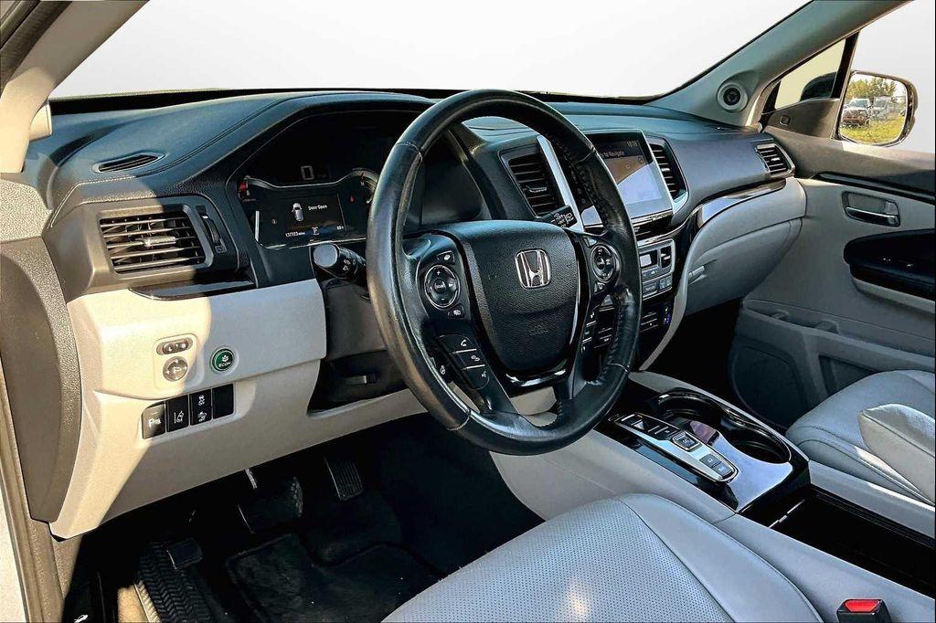 used 2017 Honda Pilot car, priced at $14,975