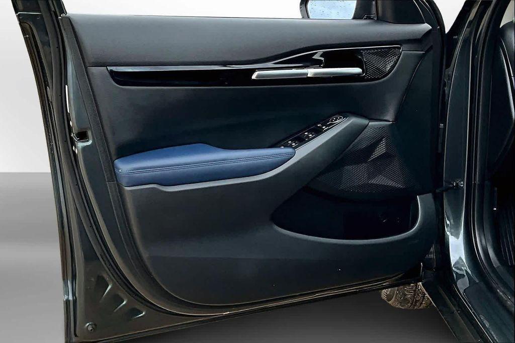 used 2024 Kia Seltos car, priced at $23,692