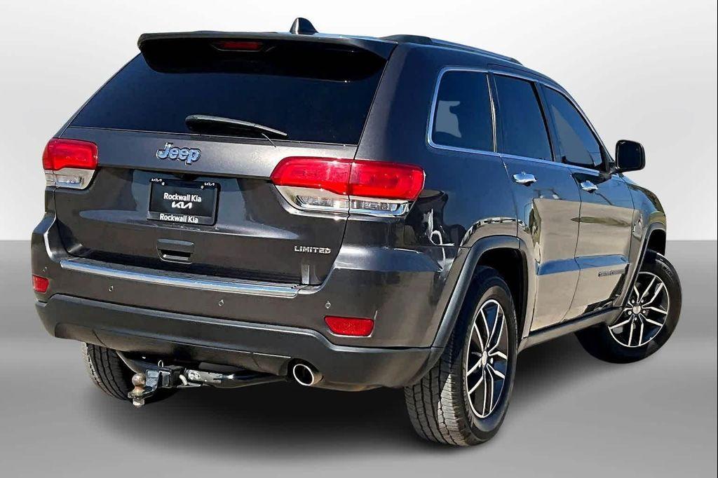used 2018 Jeep Grand Cherokee car, priced at $15,550
