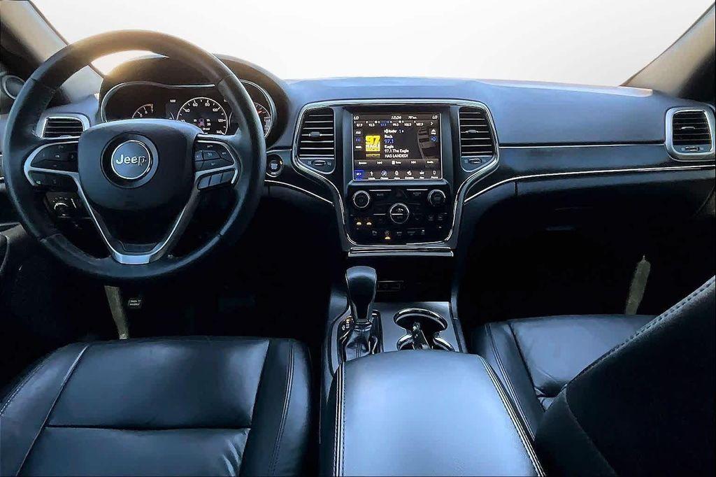 used 2018 Jeep Grand Cherokee car, priced at $15,550