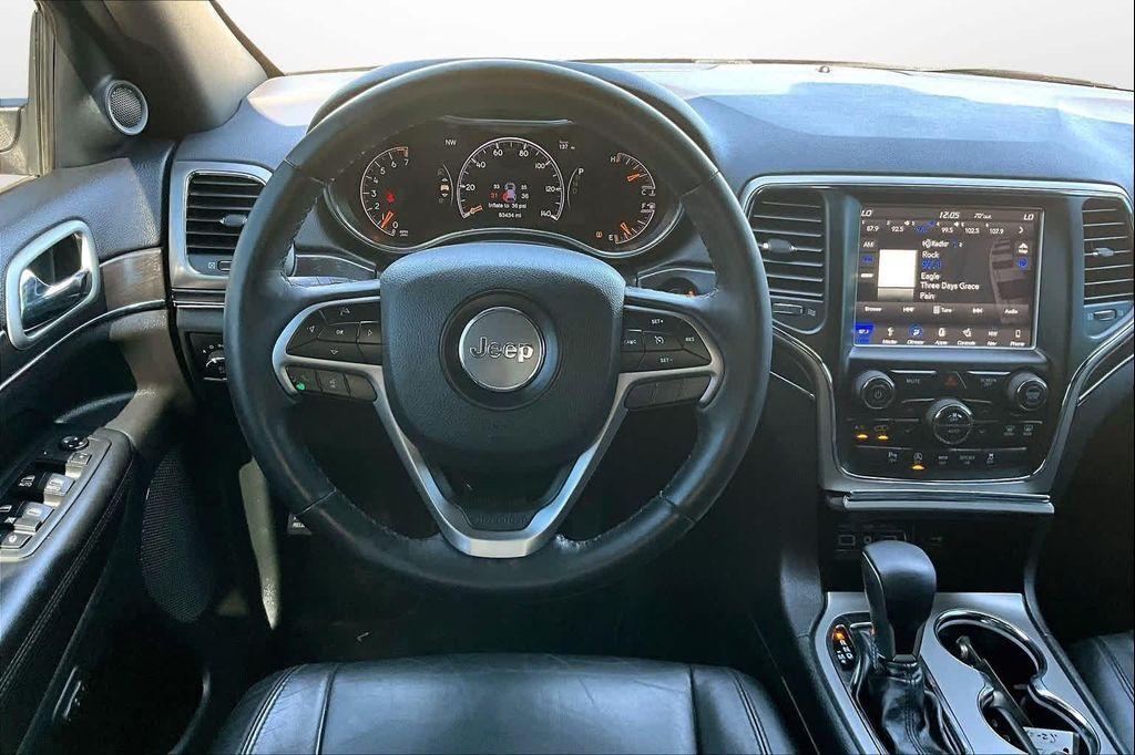 used 2018 Jeep Grand Cherokee car, priced at $15,550