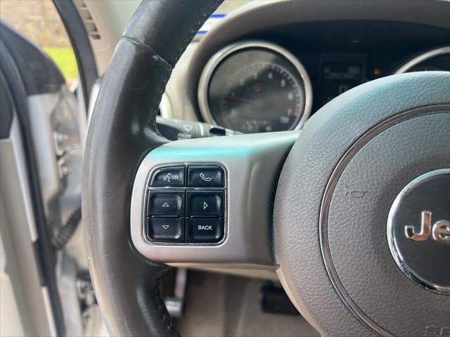 used 2011 Jeep Grand Cherokee car, priced at $8,595