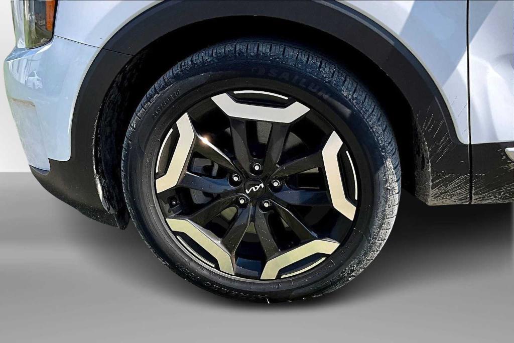 used 2023 Kia Telluride car, priced at $33,992