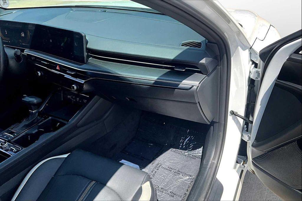 used 2025 Kia K5 car, priced at $29,254
