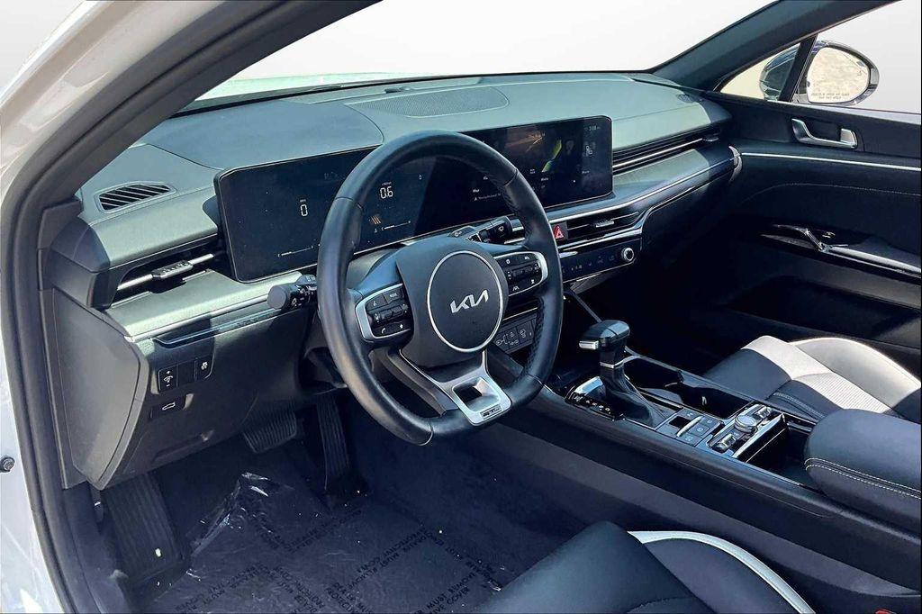 used 2025 Kia K5 car, priced at $29,254