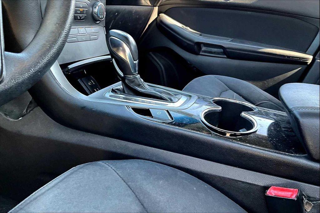 used 2015 Ford Edge car, priced at $6,996