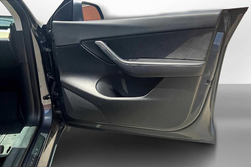 used 2022 Tesla Model Y car, priced at $28,991