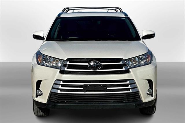 used 2017 Toyota Highlander car, priced at $22,294