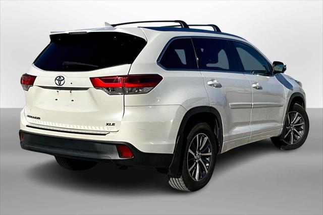 used 2017 Toyota Highlander car, priced at $22,294