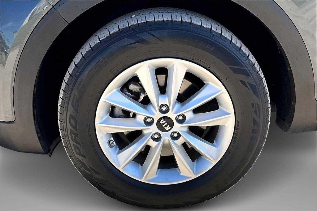 used 2019 Kia Sorento car, priced at $15,693