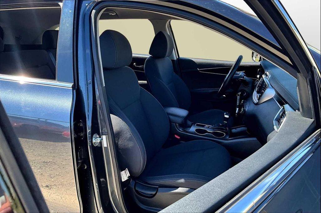 used 2019 Kia Sorento car, priced at $15,693