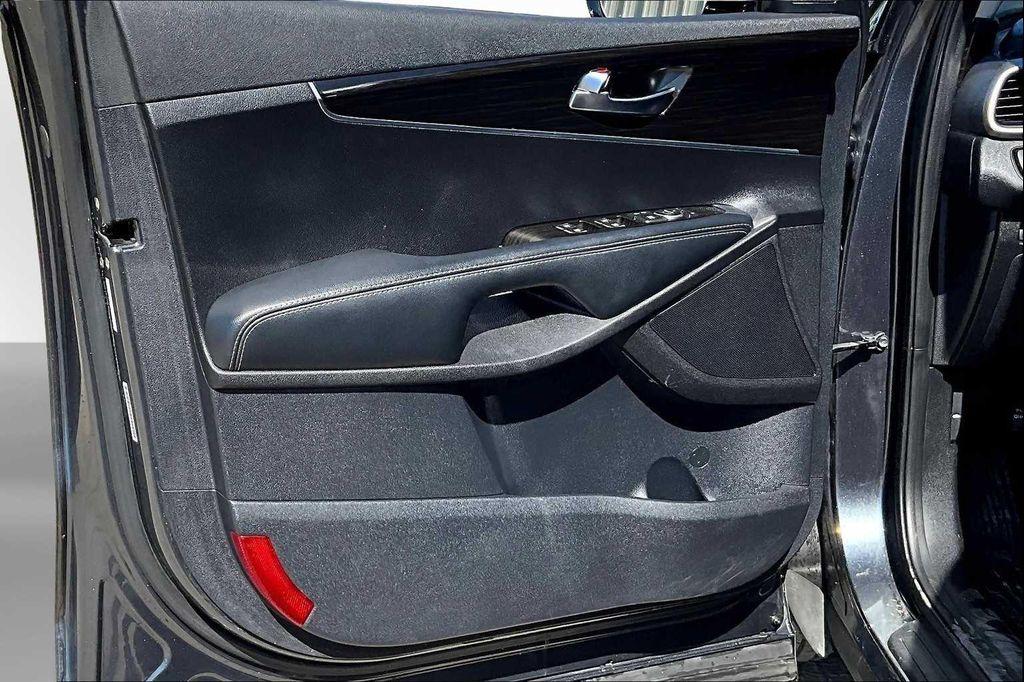 used 2019 Kia Sorento car, priced at $15,693