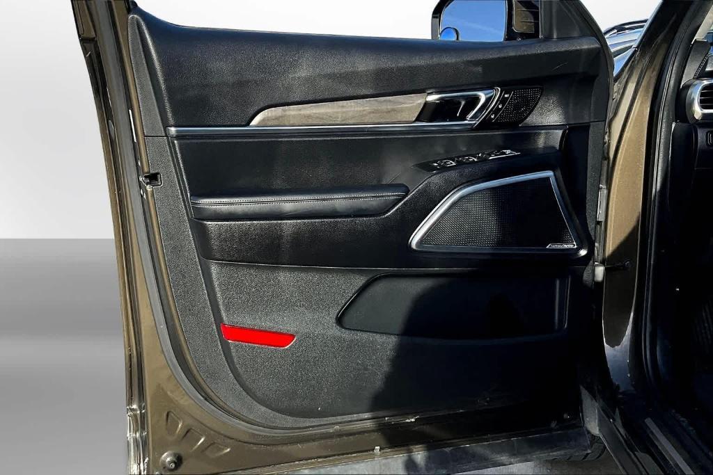used 2022 Kia Telluride car, priced at $31,995