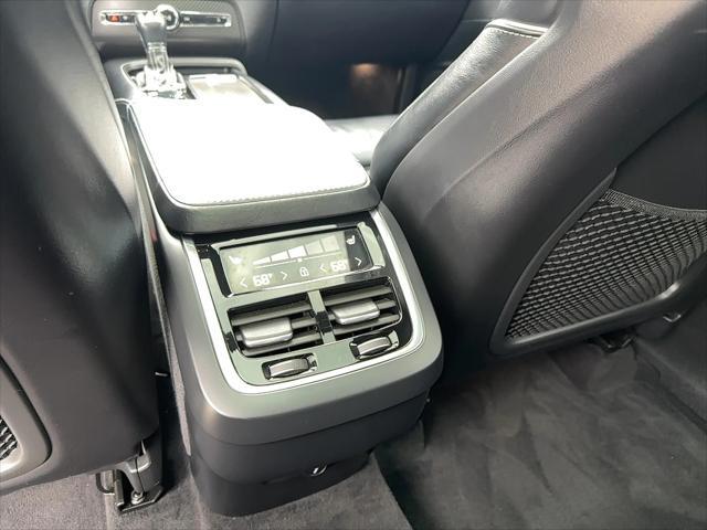 used 2020 Volvo XC90 car, priced at $35,700