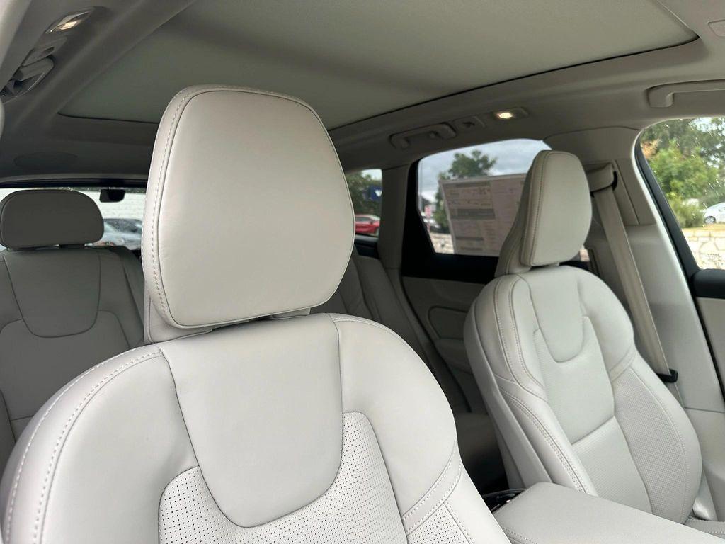 new 2026 Volvo XC60 car, priced at $65,980