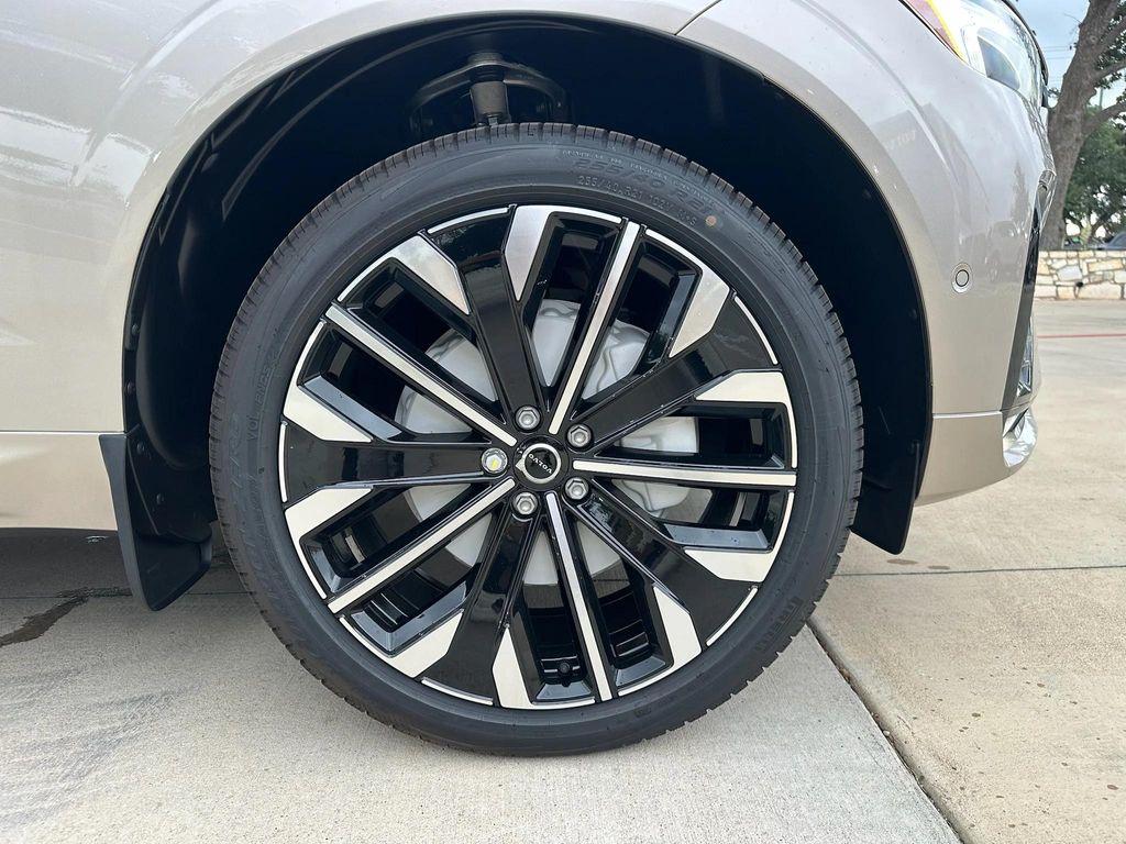 new 2026 Volvo XC60 car, priced at $65,980