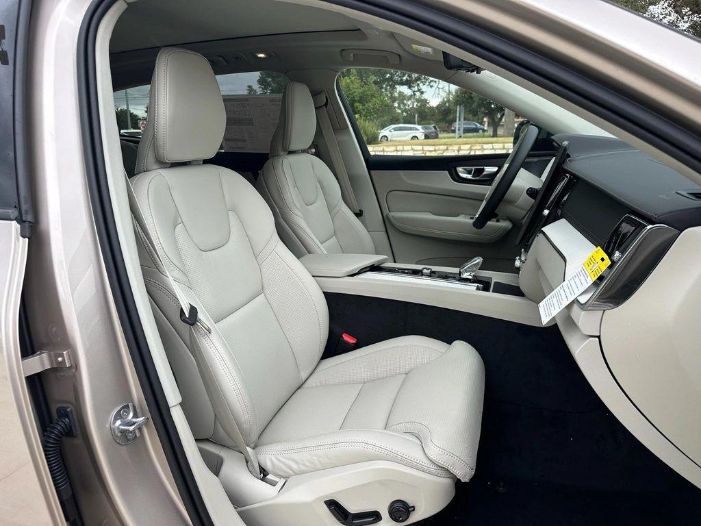 new 2026 Volvo XC60 car, priced at $65,980