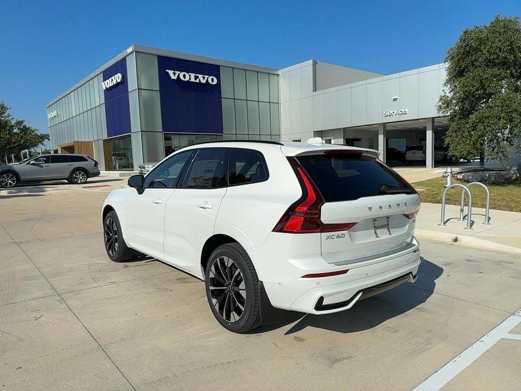 new 2026 Volvo XC60 car, priced at $60,030