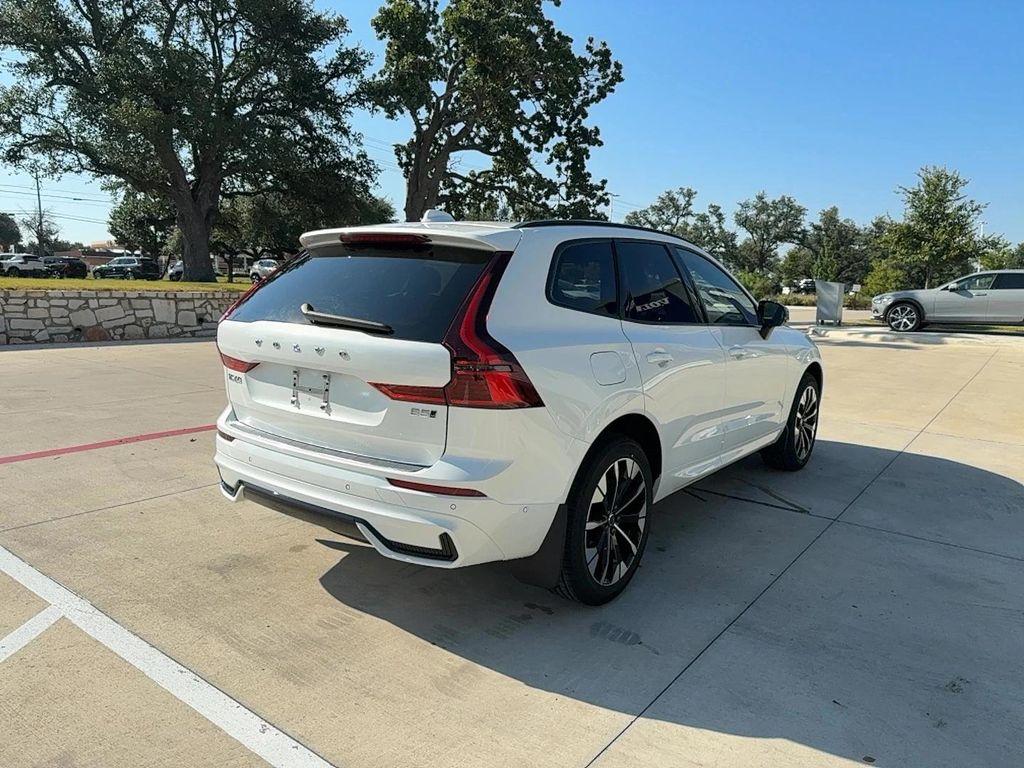 new 2026 Volvo XC60 car, priced at $60,030