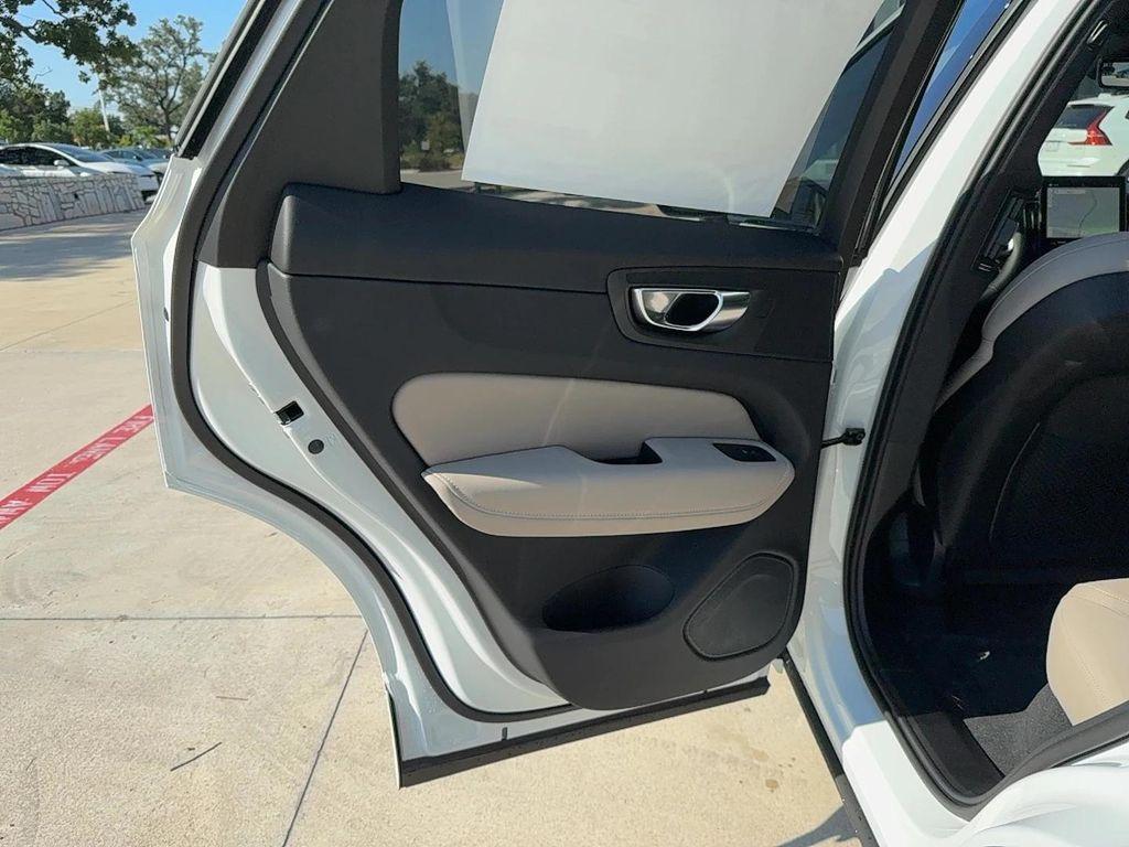 new 2026 Volvo XC60 car, priced at $60,030