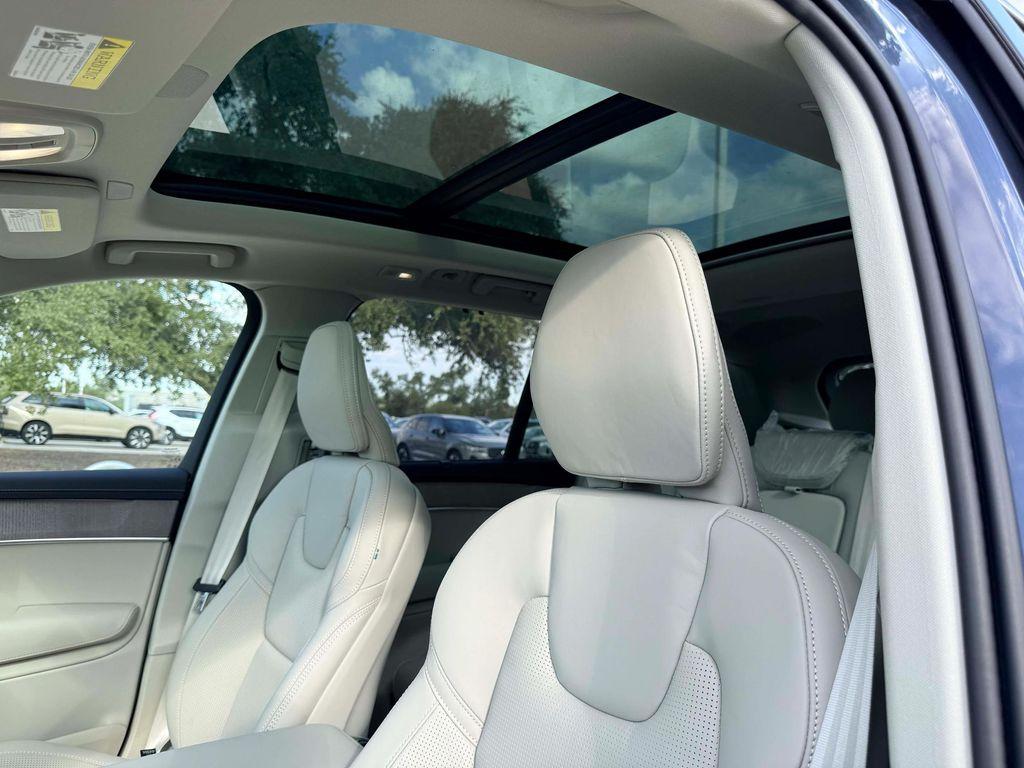 new 2026 Volvo XC90 car, priced at $75,155