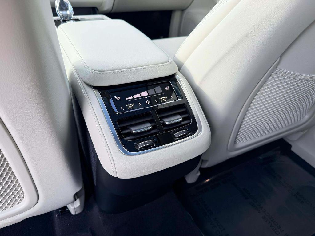 new 2026 Volvo XC90 car, priced at $75,155