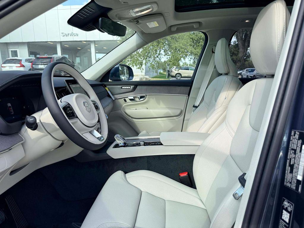 new 2026 Volvo XC90 car, priced at $75,155