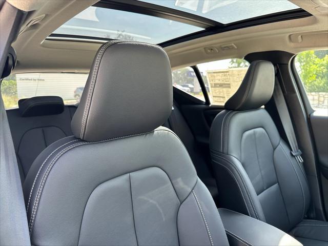 new 2025 Volvo XC40 car, priced at $51,015