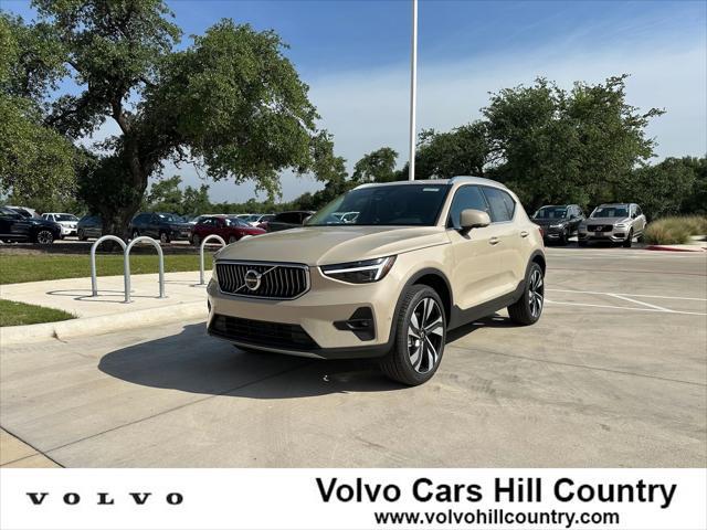 new 2025 Volvo XC40 car, priced at $51,015