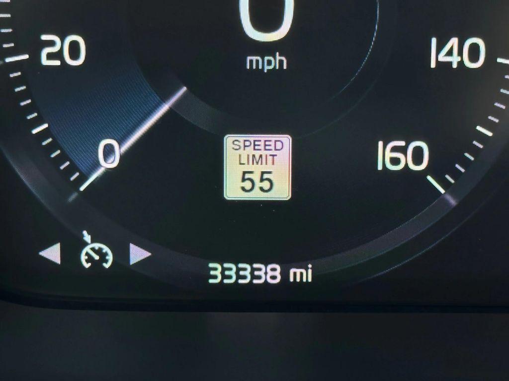 used 2022 Volvo S60 Recharge Plug-In Hybrid car, priced at $37,999