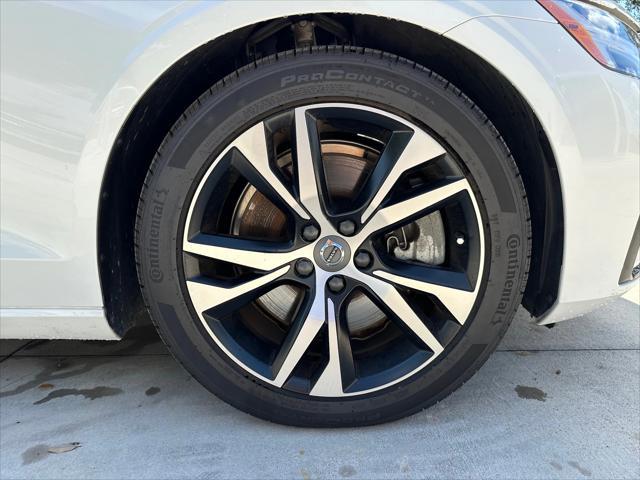 used 2022 Volvo S60 Recharge Plug-In Hybrid car, priced at $38,700