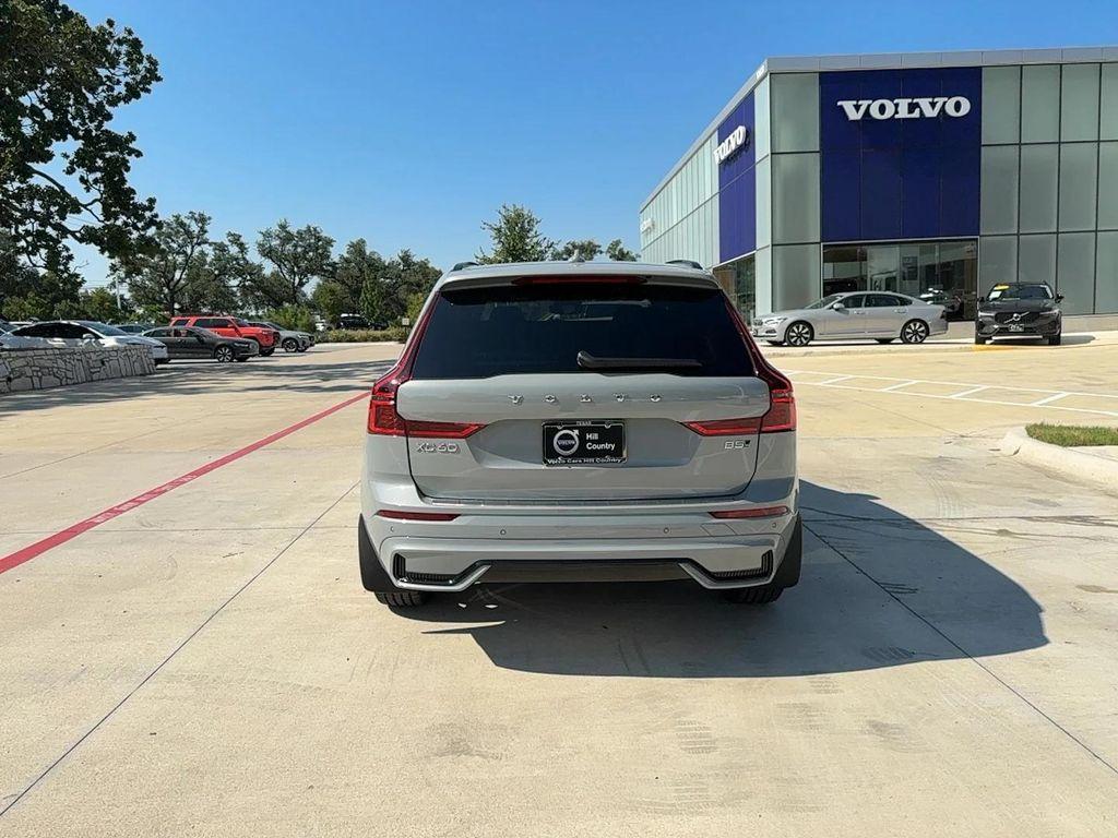 new 2026 Volvo XC60 car, priced at $58,660