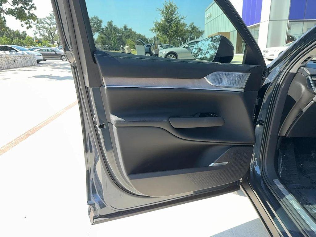 used 2025 Volvo EX90 car, priced at $77,999