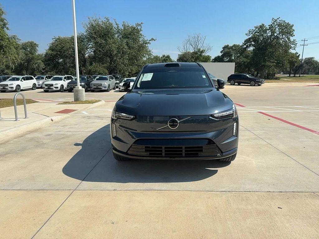 used 2025 Volvo EX90 car, priced at $77,999