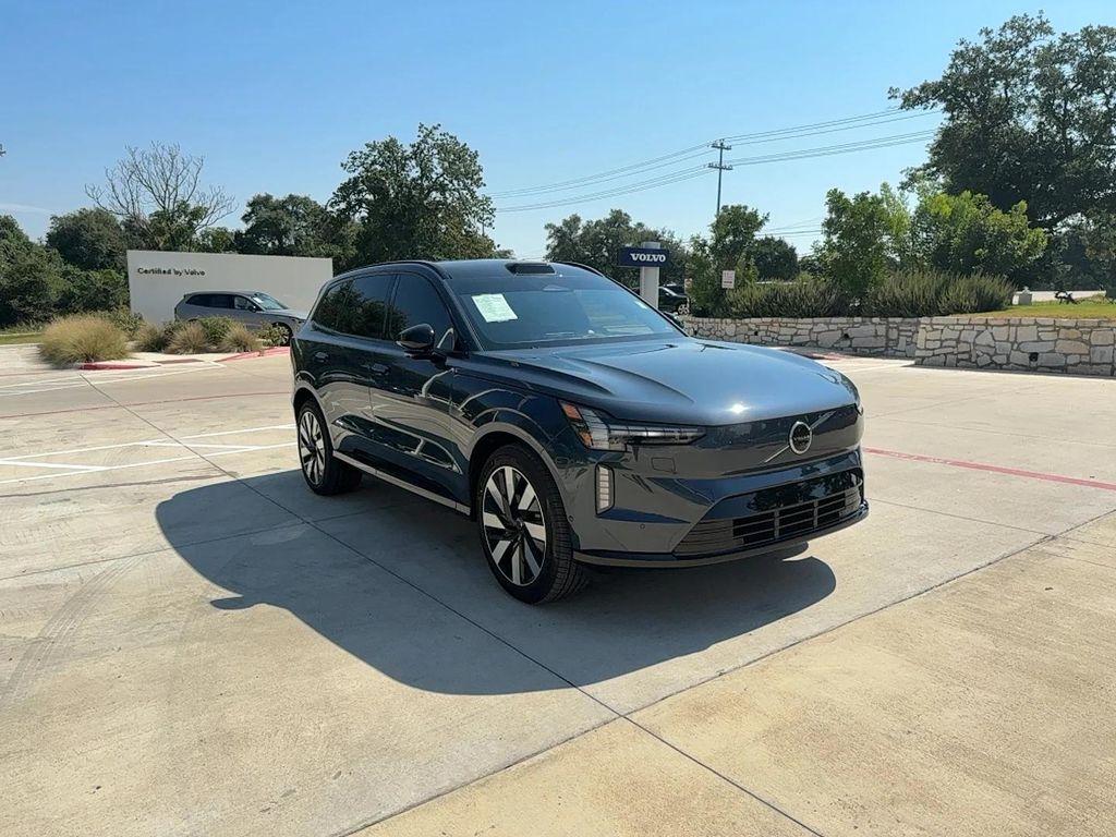 used 2025 Volvo EX90 car, priced at $77,999