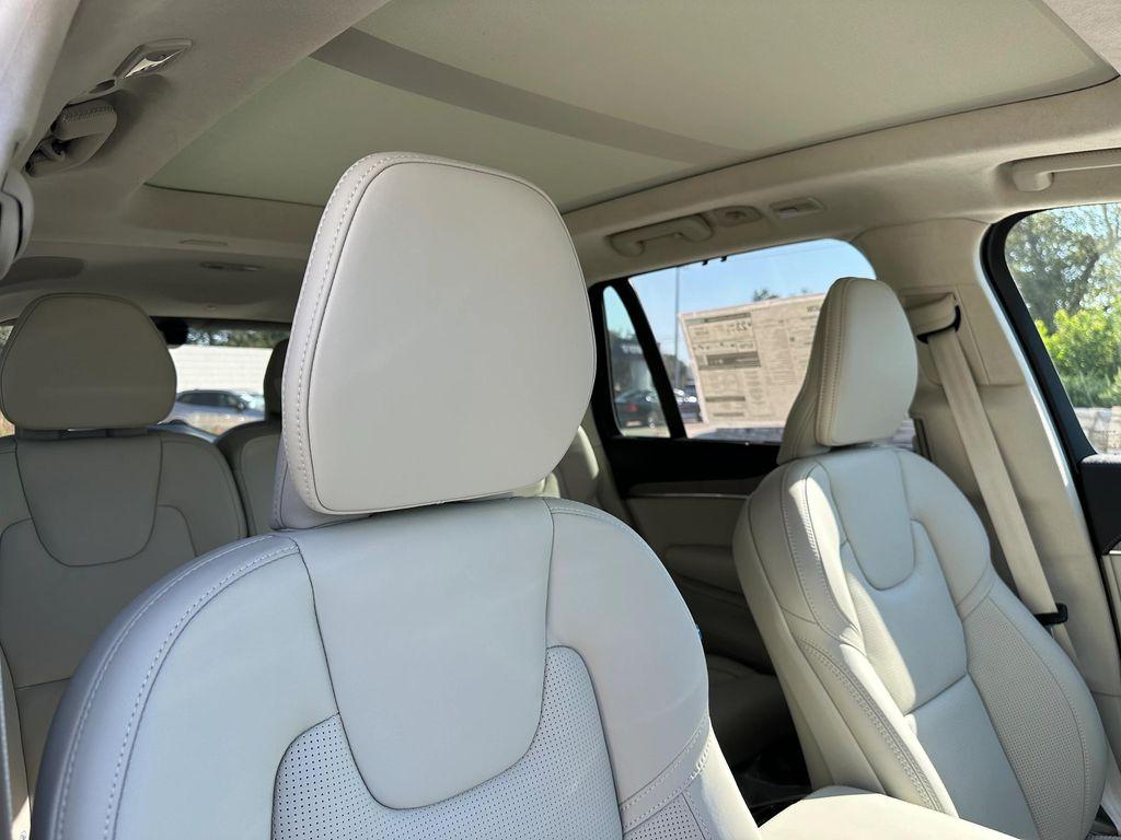 new 2025 Volvo XC90 car, priced at $88,440